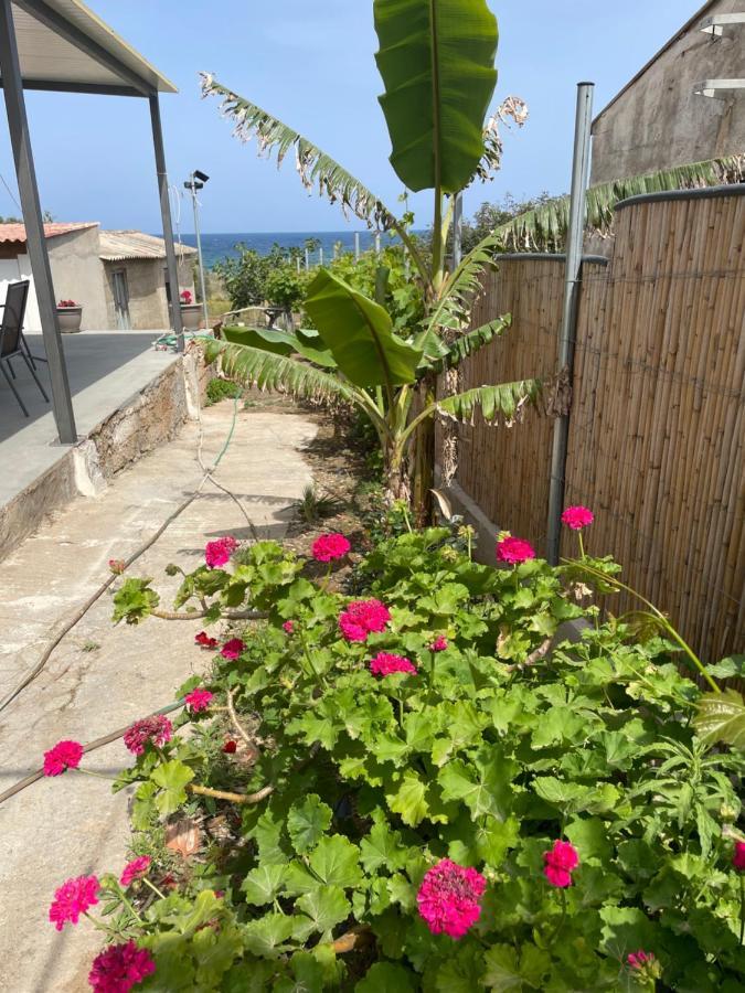 Ambelakia Bungalow Monemvasía Esterno foto